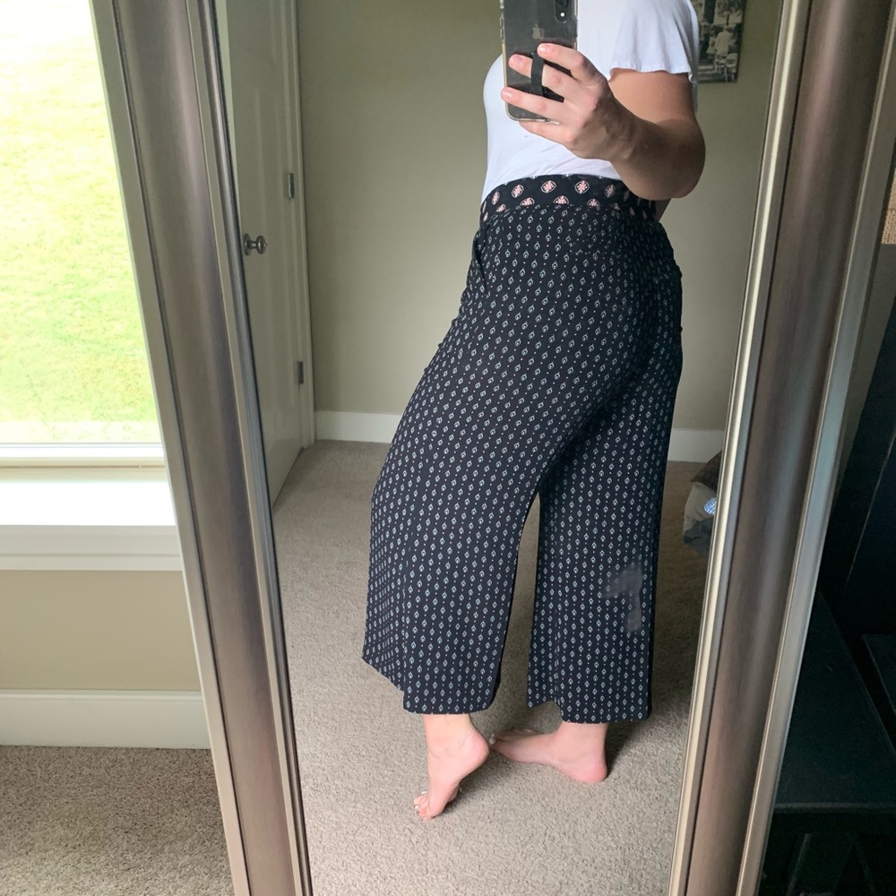 LOFT Black w/ Pink High Rise Ankle Pant Size 14